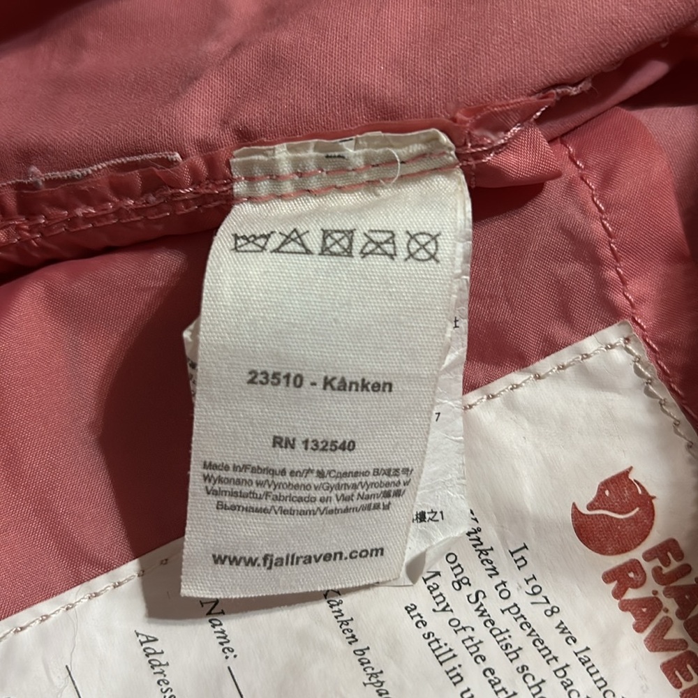 Fjällräven Kånken Pink Backpack - Picture 10 of 16